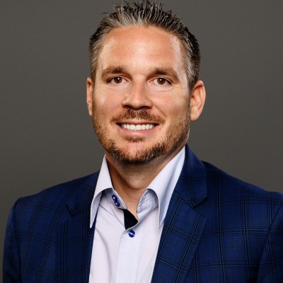 Ryan R.