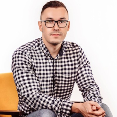 Dmitrii G.