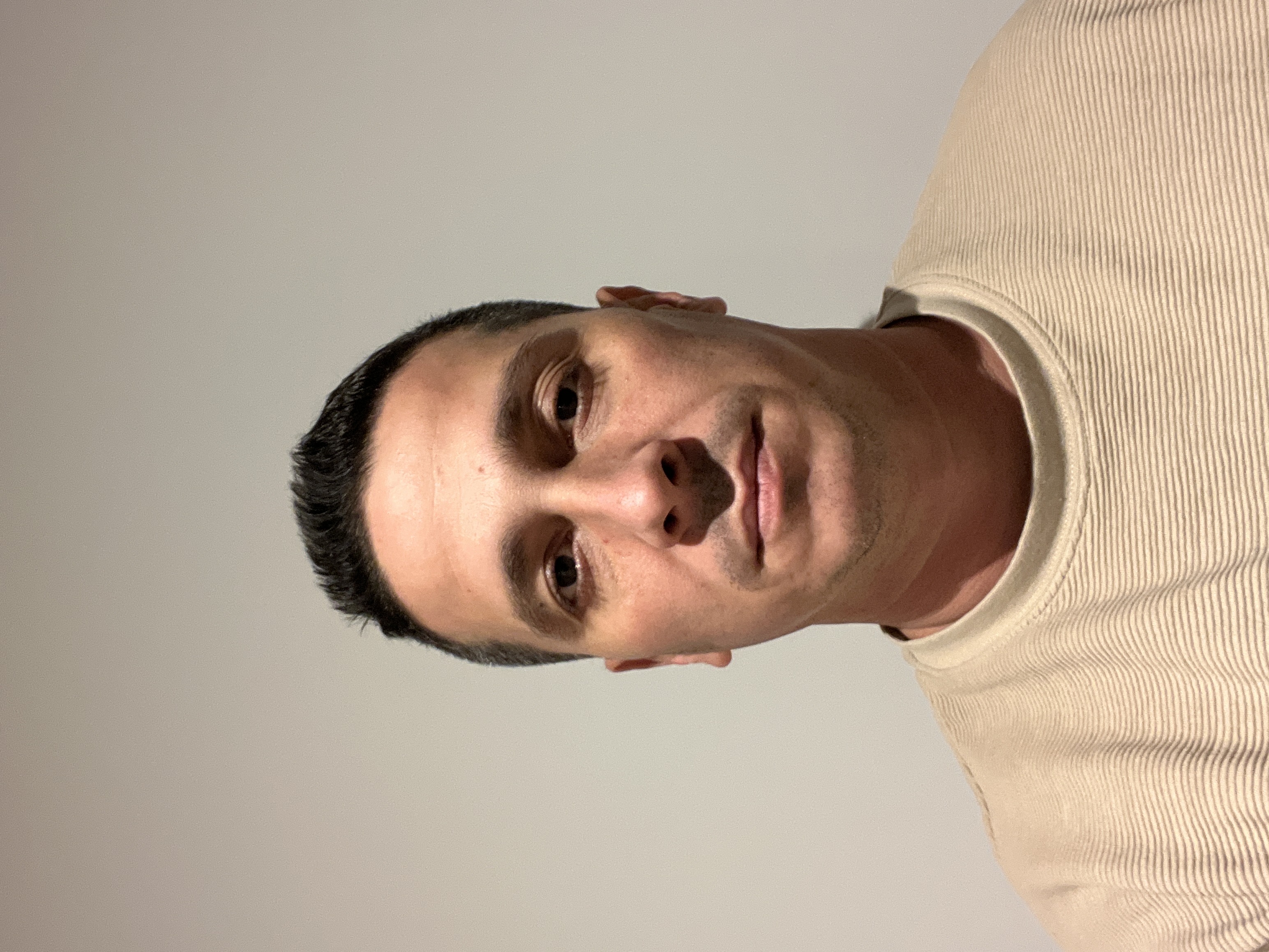 Juan Pablo  R.