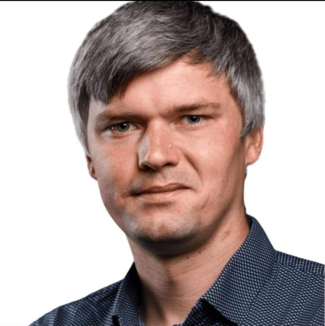 Dmitrii P.