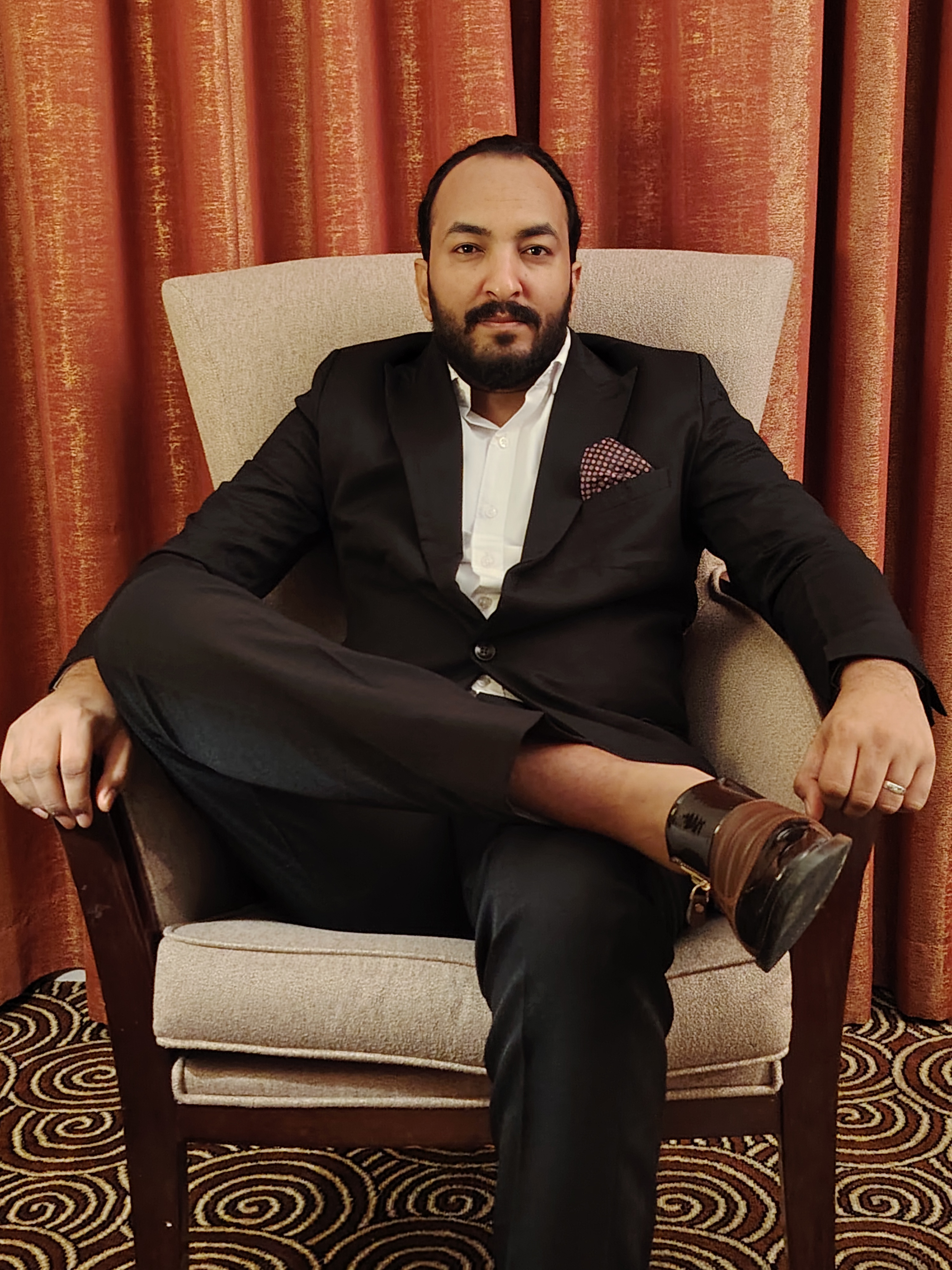 Sifyan E.