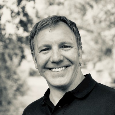 Simon G.
